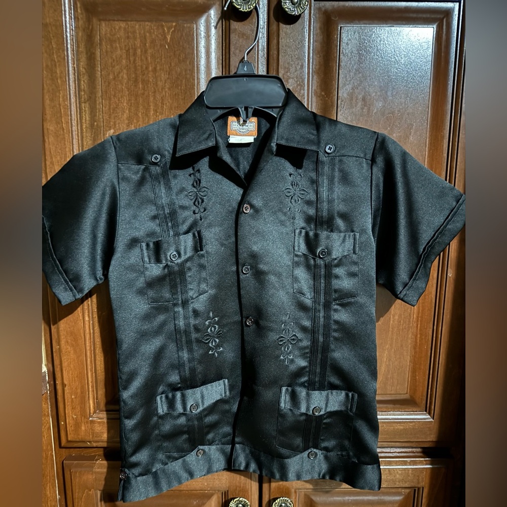 Gran líder guayabera